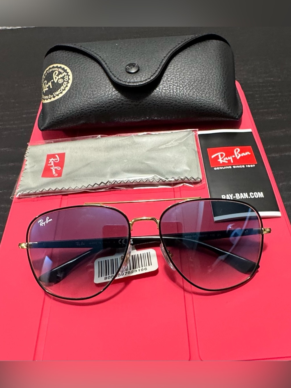 NWT Ray-Ban RB3683 9000/3F Aviator Sunglasses Black/Gold 56mm